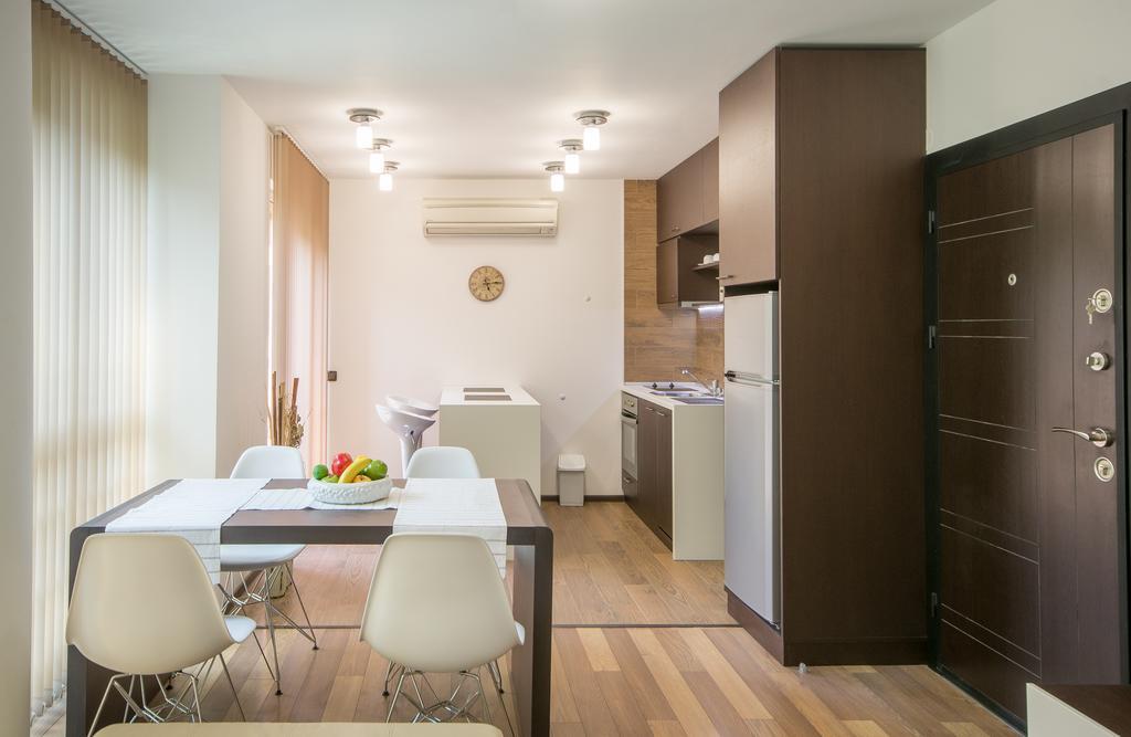 City Apartments La Casa Варна Екстериор снимка